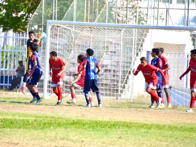 Corsarios cae con dignidad y cierra su campaña entre los mejores 32