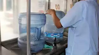 Vigila Copriscam operación de purificadoras de agua en Campeche