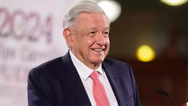Andrés Manuel López Obrador, presidnete de México, negó que la UIF investigue al periodista Carlos Loret de Mola