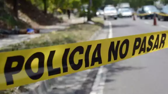 Se presume que la causa del accidente se debió a exceso de velocidad Se presume que la causa del accidente se debió a exceso de velocidad