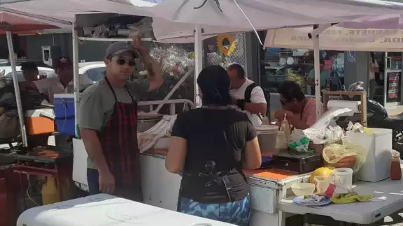 En Villas del Mar no les interesan sus propuestas, porque no les creen y están desmotivados a votar En Villas del Mar no les interesan sus propuestas, porque no les creen y están desmotivados a votar