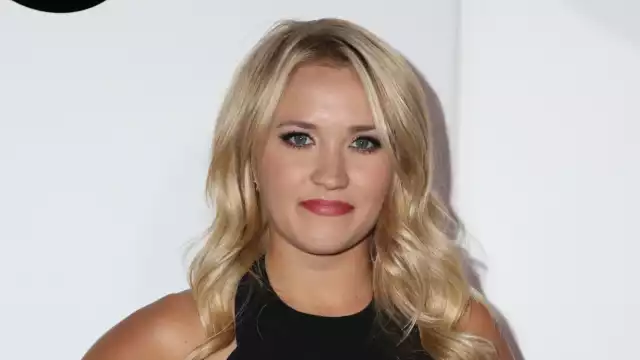 La actriz Emily Osment