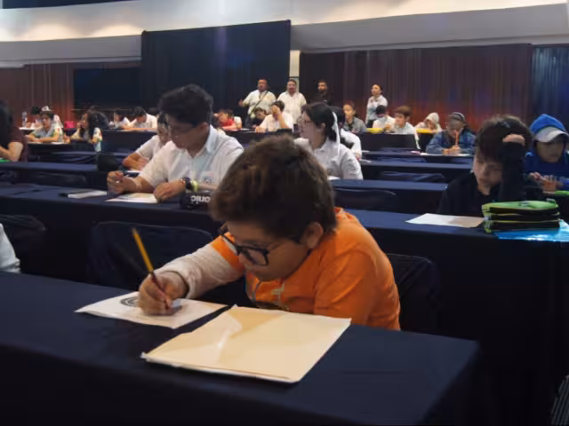 Los seis niños seleccionados no cuentan con el dinero