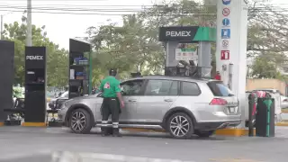 Gasolineras de Q. Roo violan la Ley Federal del Trabajo; pagan menos del salario mínimo a sus trabajadores