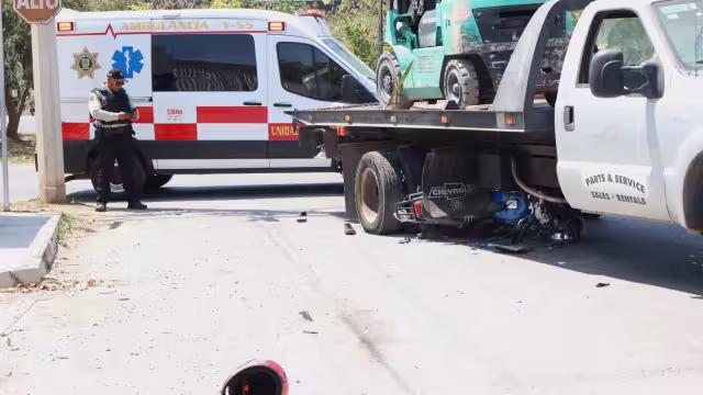 El motociclista resultó lesionado