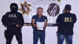 El hoy detenido tiró al suelo y golpeó en repetidas ocasiones a la víctima, hasta dejarla inmóvil