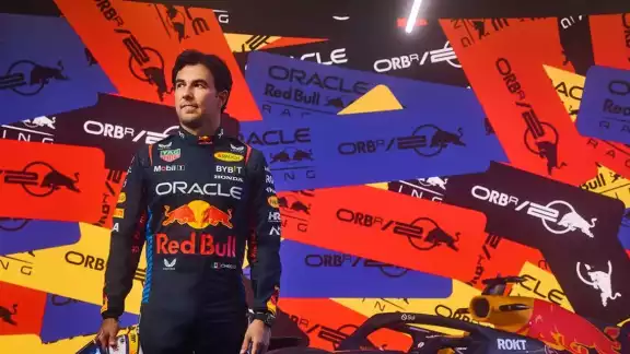 Sergio 'Checo' Pérez promete subir al podio en el Gran Premio Emilia-Romagna Sergio 'Checo' Pérez promete subir al podio en el Gran Premio Emilia-Romagna