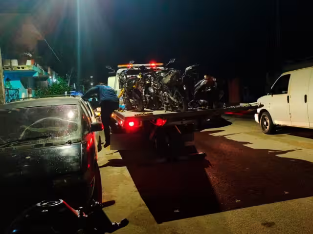 Catean casa y aseguran seis motocicletas en Playa del Carmen