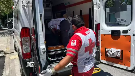 En los últimos días, las atenciones médicas, por altas temperaturas, han aumentado un 15%, de acuerdo con información de la Dirección de Salud municipal En los últimos días, las atenciones médicas, por altas temperaturas, han aumentado un 15%, de acuerdo con información de la Dirección de Salud municipal