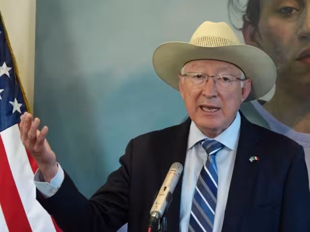 Ken Salazar, embajador de Estados Unidos en México