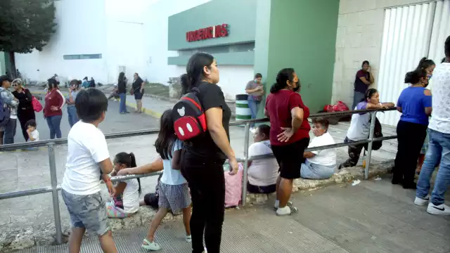 Entre los síntomas característicos de este mal se encuentra la tos constante y violenta