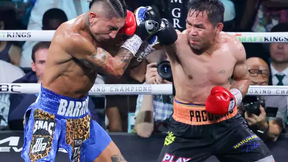 Manny Pacquiao lució en su regreso al ring frente a Barrios. Manny Pacquiao lució en su regreso al ring frente a Barrios.