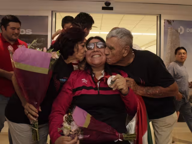 Gilda Cota fue recibida como heroína tras su plata en los Juegos Paralímpicos París 2024