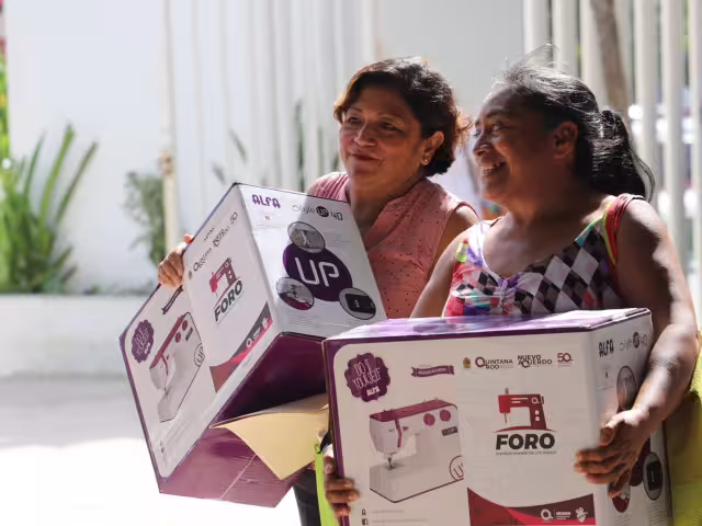 El Gobierno de Quintana Roo entregará máquinas de coser del programa FORO en este 2025