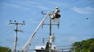 Comisarios de Champotón exigen caminos sacacosechas y que la CFE regularice servicio eléctrico