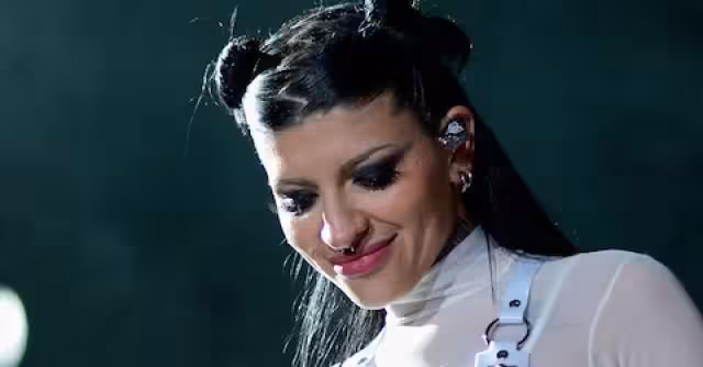 Cazzu elimina fotos con Christian Nodal de todas sus redes sociales