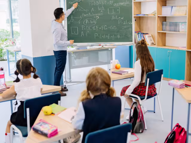 Frases para festejar a todos los maestros