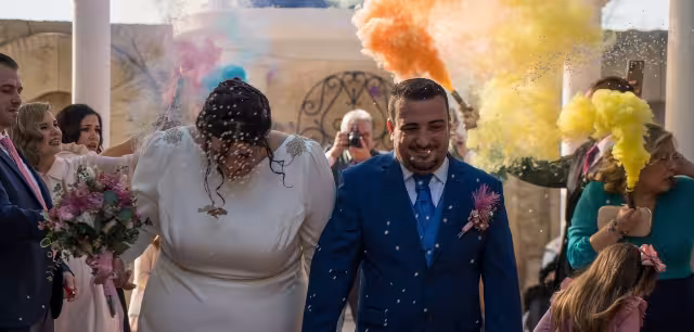 La pareja española permanece en Cancún sin apoyo de ninguna asociación