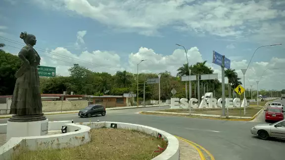 Asaltan a pareja en la calle 10