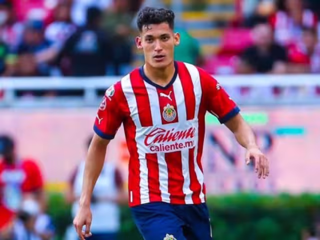 Chiquete reportó con Chivas