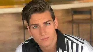 Agustín Fernández y los del Cuarto Tierra hacen show nudista en LCDLF: VIDEO