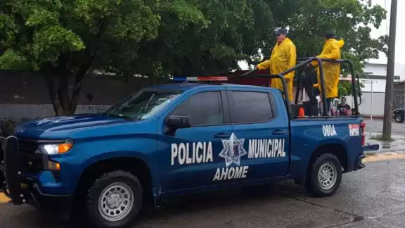 La Tormenta Tropical Ileana toco tierra este sábado en el municipio sinaloense de Ahome