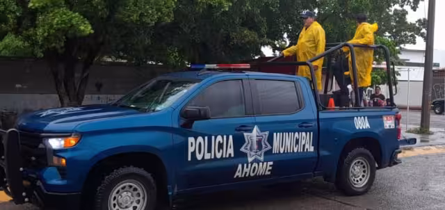 La Tormenta Tropical Ileana toco tierra este sábado en el municipio sinaloense de Ahome