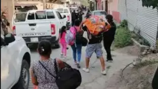 Cientos de habitantes huyen de la violencia en Tila, Chiapas, ante el asedio del crimen organizado