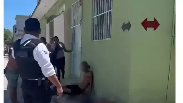 Dos sujetos en motocicleta dispararon contra dos hombres en la Colonia Tierra y Libertad.