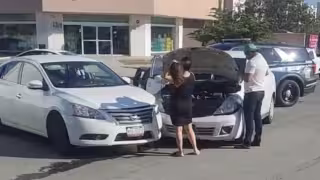 Conductora se impactó contra otro automóvil en Playa del Carmen.