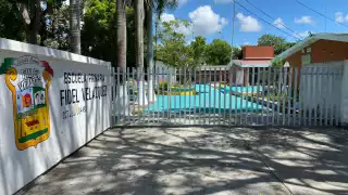 Falta de agua interrumpe segundo día de clases en escuela primaria de Chetumal
