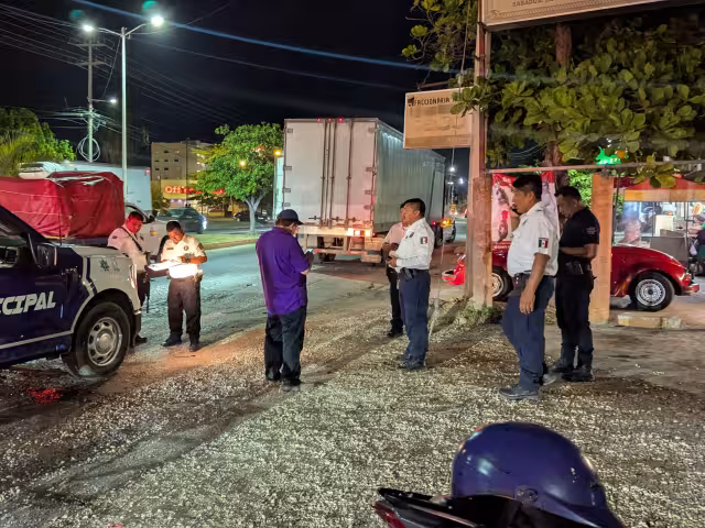 El reporte fue hecho por un ciudadano, quien aseguró que también casi atropellaban a un estudiante