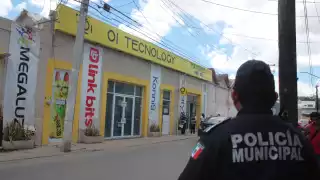 Clausuran tienda asiática en el centro de Mérida por no cumplir con medidas de seguridad 