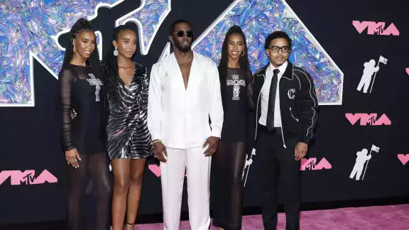 La familia de Puff Diddy La familia de Puff Diddy