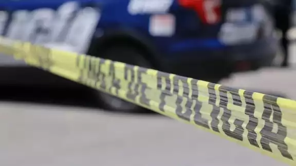 Al parecer dos sujetos abordo de una motocicleta fueron los responsables del ataque armado Al parecer dos sujetos abordo de una motocicleta fueron los responsables del ataque armado