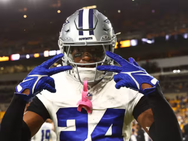 Cowboys remontan y ganan en la NFL