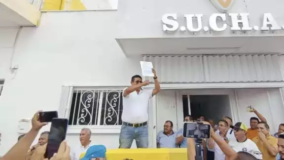 El líder de Suucha, Julio César Castilla Zapata, cuenta con tres demandas en su contra