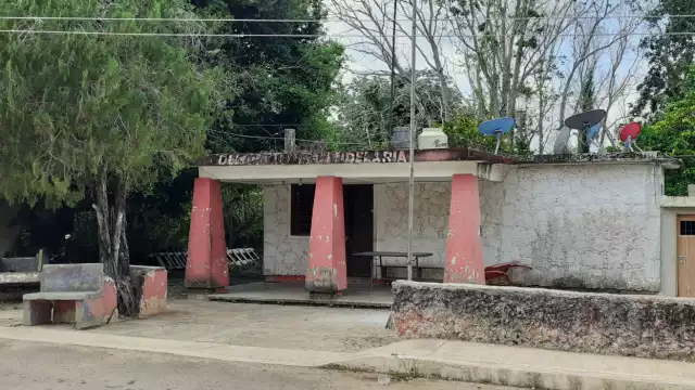 En las bolsas y paquetes sospechosos fueron identificadas dosis de cocaína, cristal y marihuana