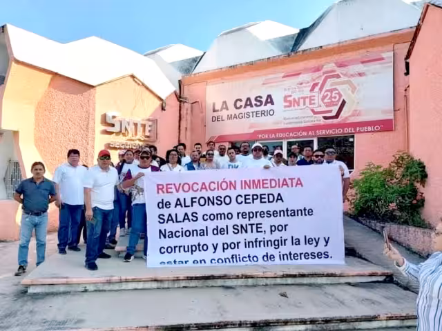 El magisterio decidirá hoy si harán paros permanente