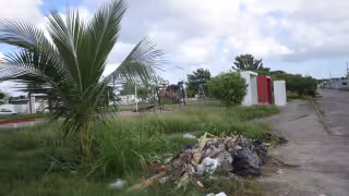 Denuncian abandono de parques y luminarias en Américas 3
