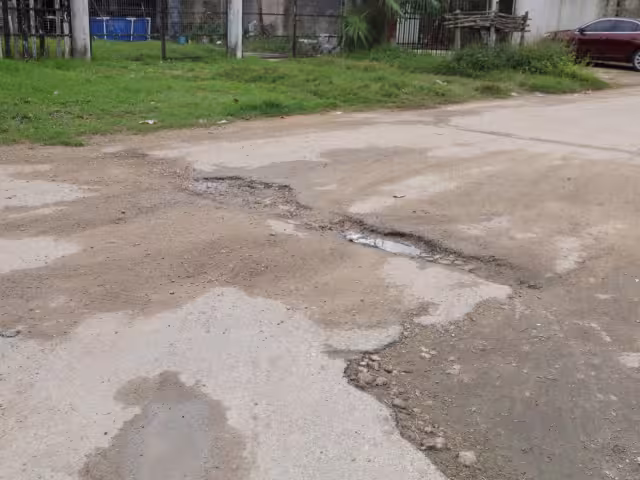 Comunidad de Calderitas en espera de pavimentación y vigilancia.