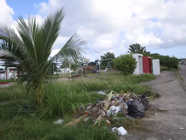 Denuncian abandono de parques y luminaria en Chetumal, Quintana Roo