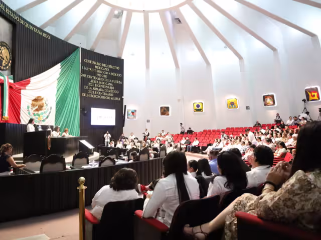 Distintas peticiones fueron realizadas durante la asamblea que consideran no cubiertas ante las mujeres.