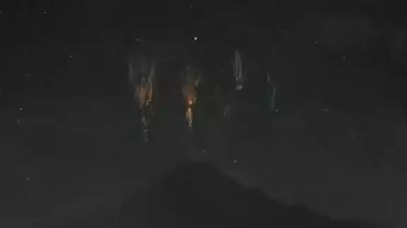 Estas descargas eléctricas de gran escala, son poco comunes y cuentan con una duración de solo unos milisegundos Estas descargas eléctricas de gran escala, son poco comunes y cuentan con una duración de solo unos milisegundos