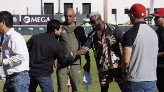 Randy Arozarena regresa a Escárcega para un encuentro de béisbol con jugadores locales