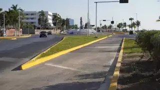 Delimitan espacios exclusivos para el Tren Ligero en el Malecón de Campeche