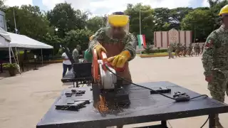 Destruye Sedena en Campeche más de 40 armas decomisadas en operativos