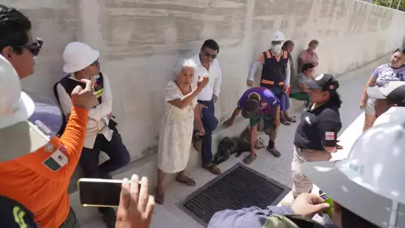 Mota Engil ofreció ampliar el drenaje en la calle 102 de la Ermita para evitar inundaciones. Mota Engil ofreció ampliar el drenaje en la calle 102 de la Ermita para evitar inundaciones.