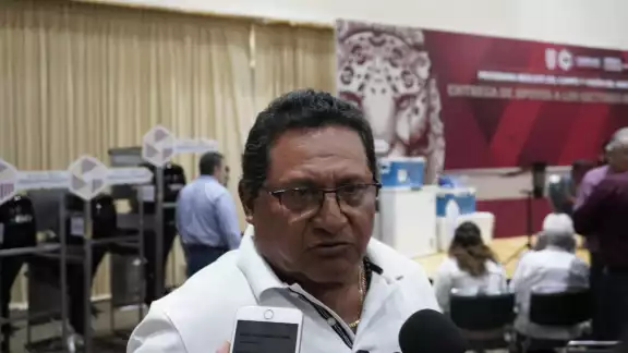El alcalde de Hecelchakán, José Dolores Brito Pech, afirmó no haber recibido citatorio para comparecer ante el juez de control El alcalde de Hecelchakán, José Dolores Brito Pech, afirmó no haber recibido citatorio para comparecer ante el juez de control