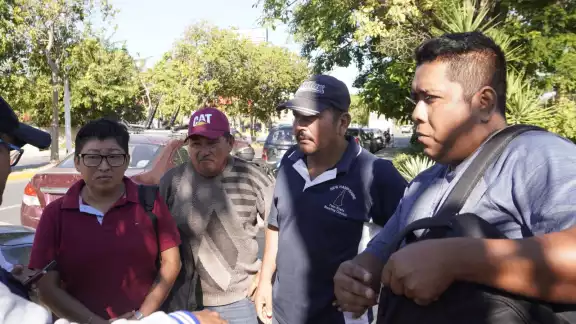 Los pobladores de Pixtún reciben una segunda denuncia por daño moral tras reclamar a la SDA por un camino sacacosechas Los pobladores de Pixtún reciben una segunda denuncia por daño moral tras reclamar a la SDA por un camino sacacosechas